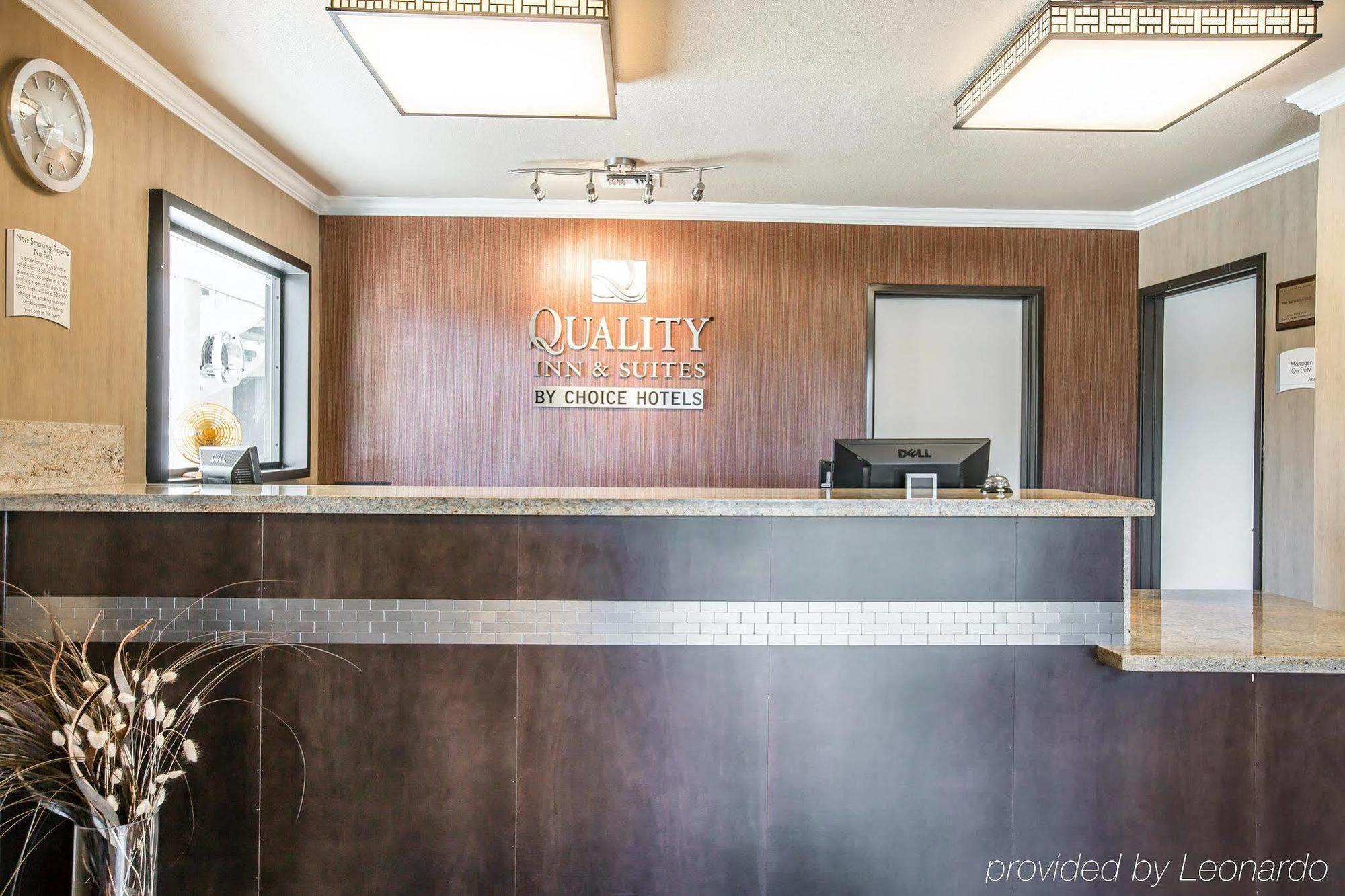 Quality Inn & Suites Woodland - Sacramento Airport Buitenkant foto